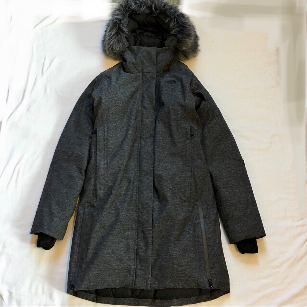 The North Face Defdown Parka GTX in Grey, XS - Picture 10 of 16